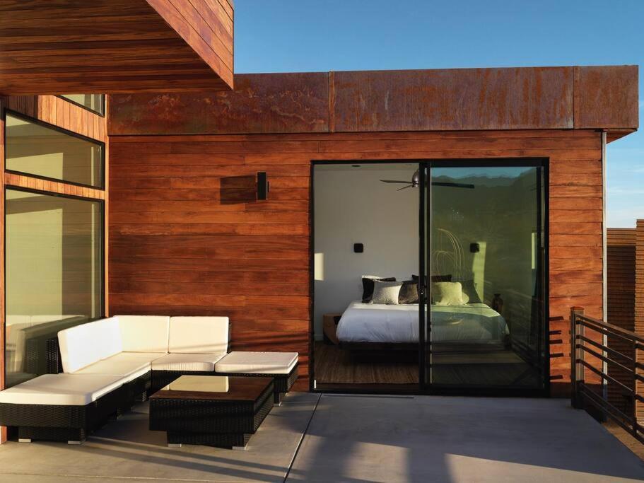 Panoramic Heaven - Luxury Designer Property W Spa Joshua Tree Exterior photo